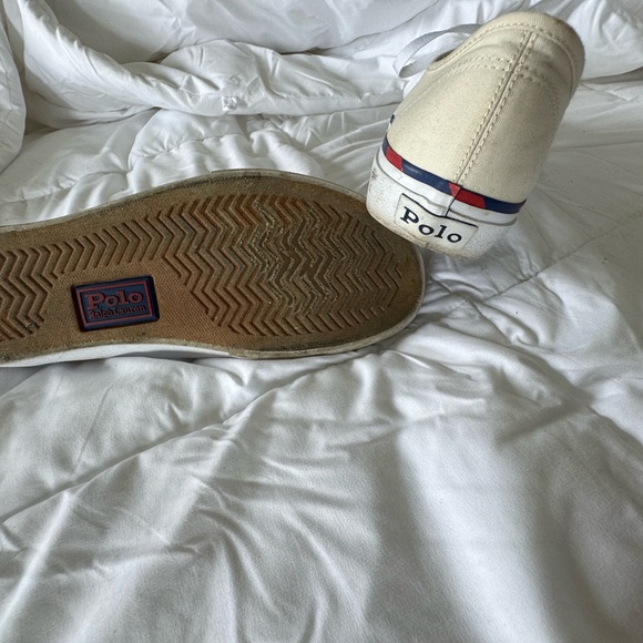 Men’s shoes - Picture 2 of 2